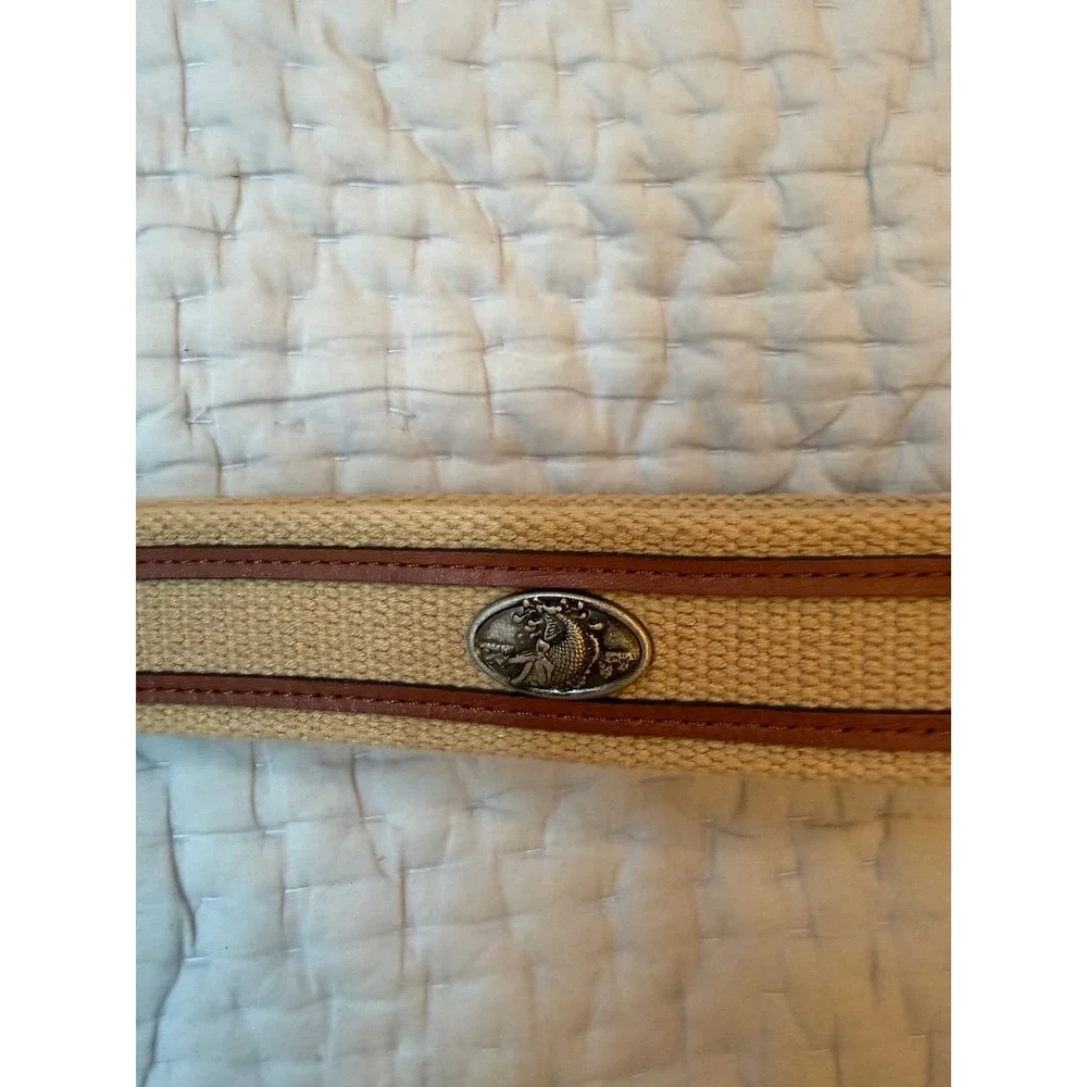 Columbia Mens Khaki Canvas Brown Leather Metal Fish Emblems Belt Size 30/32